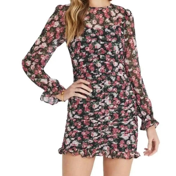 Vici nordstrom Floral Ruched Mini Dress With Semi Sheer Sleeves - Picture 4 of 9